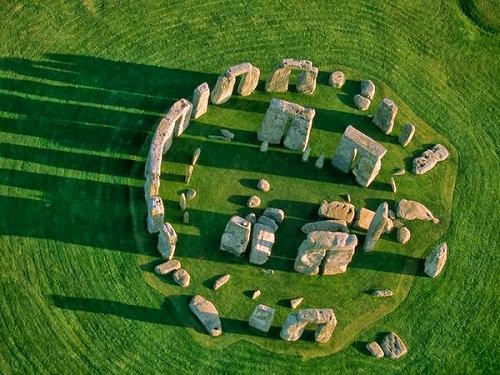 Phát hiện mới về bí ẩn bãi đá cổ Stonehenge